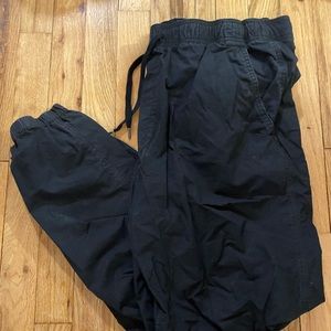 AE MENS BLACK NEXT LEVEL FLEX SIZE L